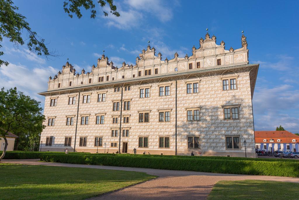 Zamecke Apartmany Litomyšl Buitenkant foto