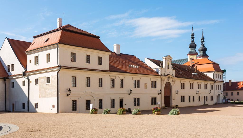 Zamecke Apartmany Litomyšl Buitenkant foto